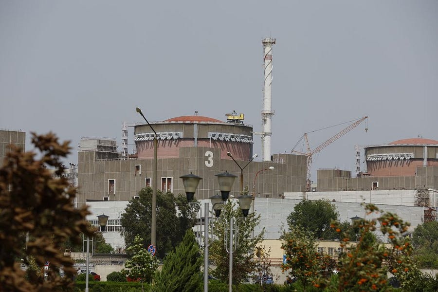 Russia Is Using the Zaporizhzhia Nuclear Plant as a Shield—and as a Weapon