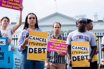 Why Democrats Might Come to Regret Student Debt Relief