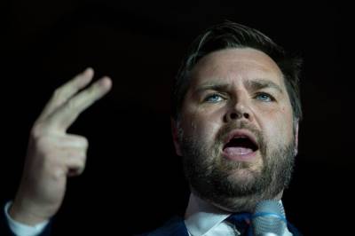 The Sweep: What Does J.D. Vance’s Victory Tell Us About the Midterms?