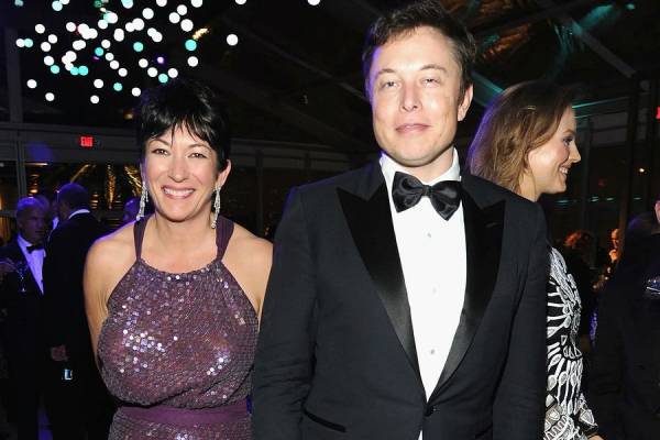 Fact Check: Was Elon Musk Photographed With Ghislaine Maxwell?