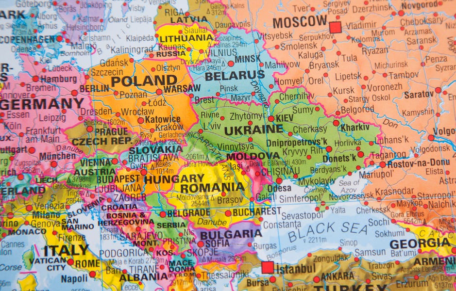 How Ukraine’s Neighbors Will Shape Its War Effort