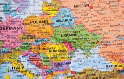 How Ukraine’s Neighbors Will Shape Its War Effort
