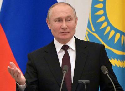 The Two Faces of Putin’s Propaganda Messaging