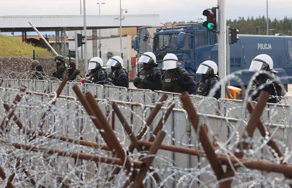 The Growing Crisis at the Polish Border