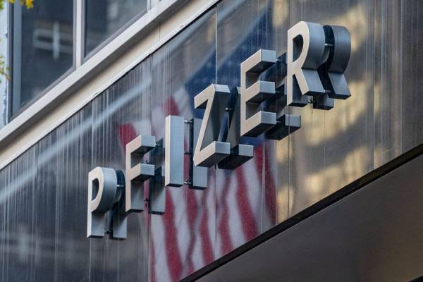 Fact Checking Claims that the Pfizer Vaccine Is Not Yet Approved