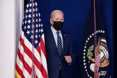 Biden Still Hasn’t Figured Out How to Read the Room