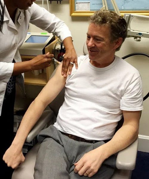 Does a Photo Show Sen. Rand Paul Getting a COVID Vaccination?