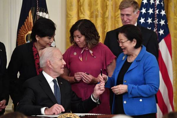 Did Democrats Go Maskless at a White House Event?