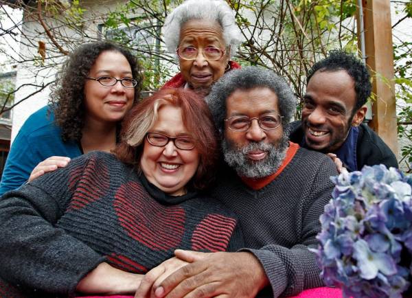 Americans Color Outside the Lines