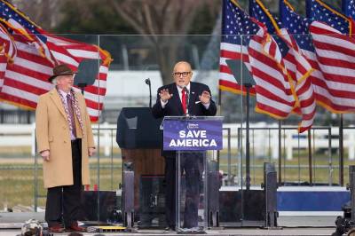 Giuliani to Senator: ‘Try to Just Slow it Down’