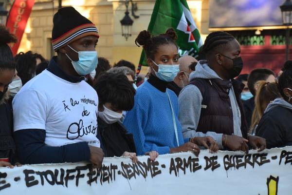 Police Violence—and an Unpopular New Bill—Spark French Protests