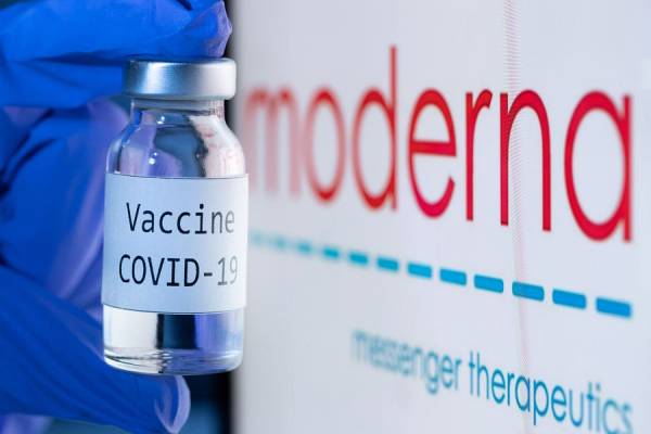 Featured image for post: What Makes the Pfizer and Moderna Vaccines So Promising