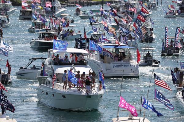 Featured image for post: On the Water With Boaters for Trump