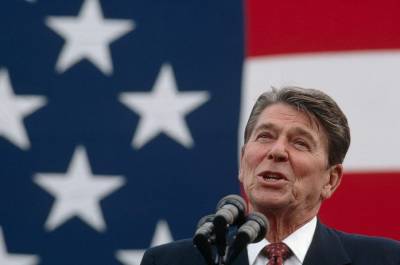 Did Reagan Say Dems Would ‘Restrict Your Freedoms … in the Name of Professional Victims’?