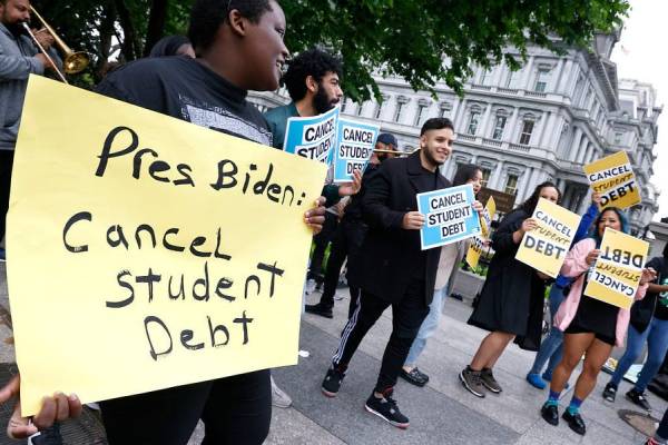 Student Loan Forgiveness Raises Emergency Powers Questions