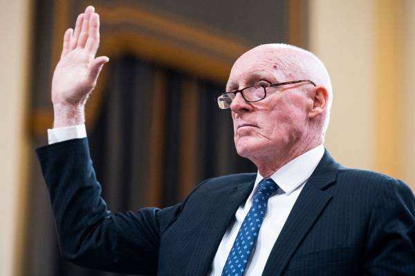 The Morning Dispatch: How Trump and His Aides Pressured State Officials