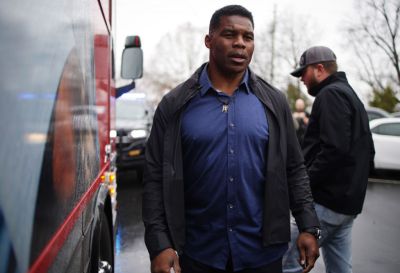 Georgia Republican senate candidate Herschel Walker after a campaign stop in Dawsonville, Georgia. (...