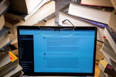 TECHNOLOGY IT ARTIFICIAL INTELLIGENCE CHATGPT