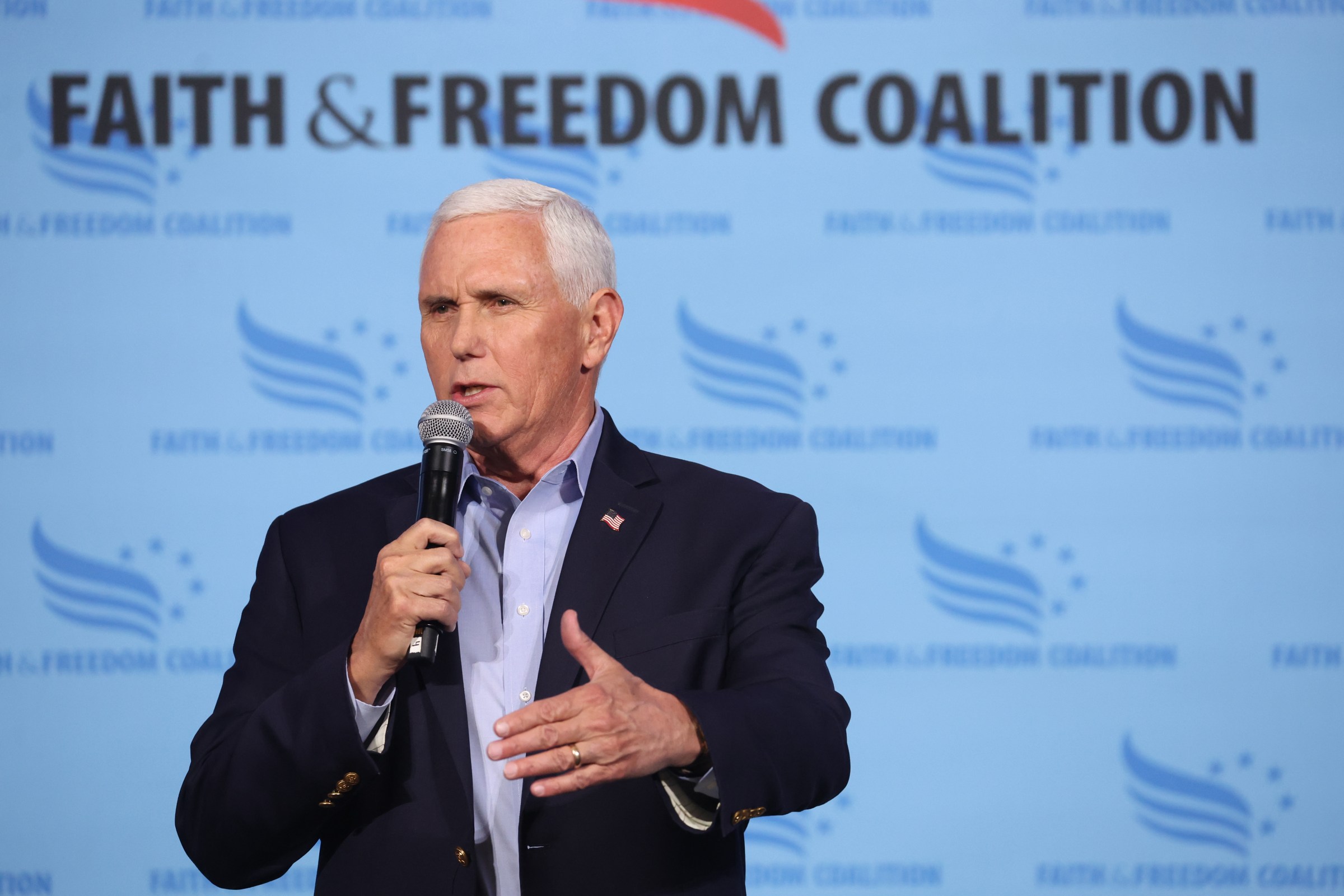 Republican Presidential Candidate Hopefuls Attend Iowa Faith & Freedom Coalition’s Spring Kick-Off