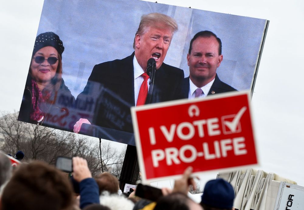 US-politics-abortion-RALLY