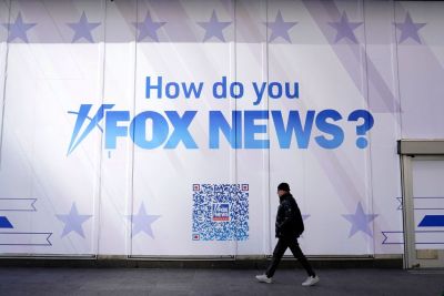US-POLITICS-MEDIA-FRAUD
