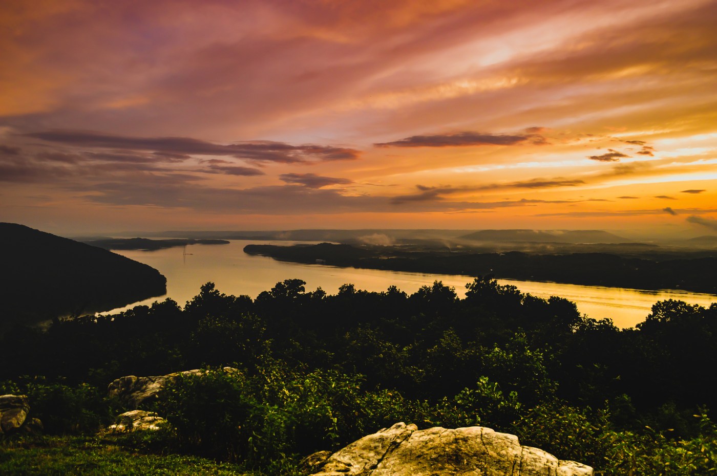 Sunset on the Tennessee River