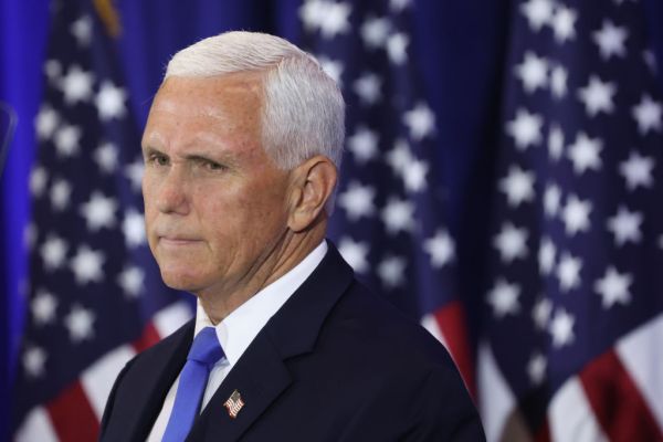 Mike Pence Announces Run For The Presidency In Iowa