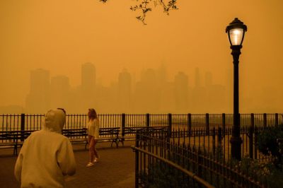 US-CANADA-FIRE-POLLUTION