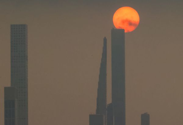Canadian wildfire smoke blankets NYC