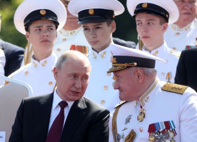 Putin Attends Annual Navy Day Parade