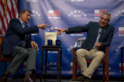Sen. Joe Manchin III Headlines No Labels Event in New Hampshire