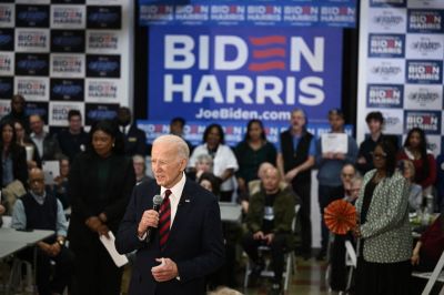 TOPSHOT-US-VOTE-POLITICS-BIDEN