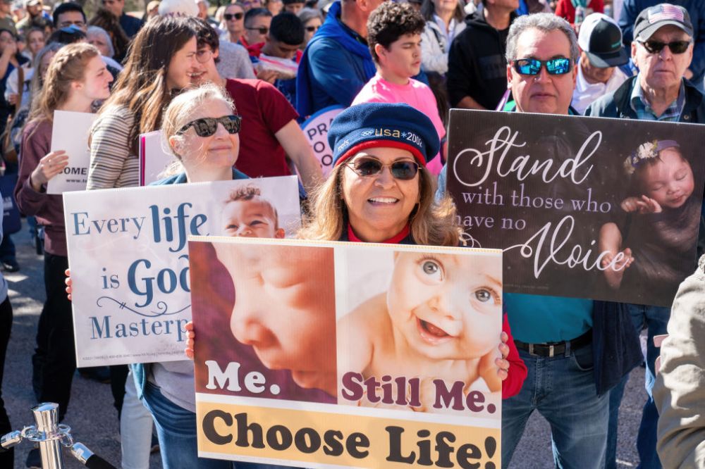 TOPSHOT-US-ABORTION-WOMEN-DEMONSTRATION