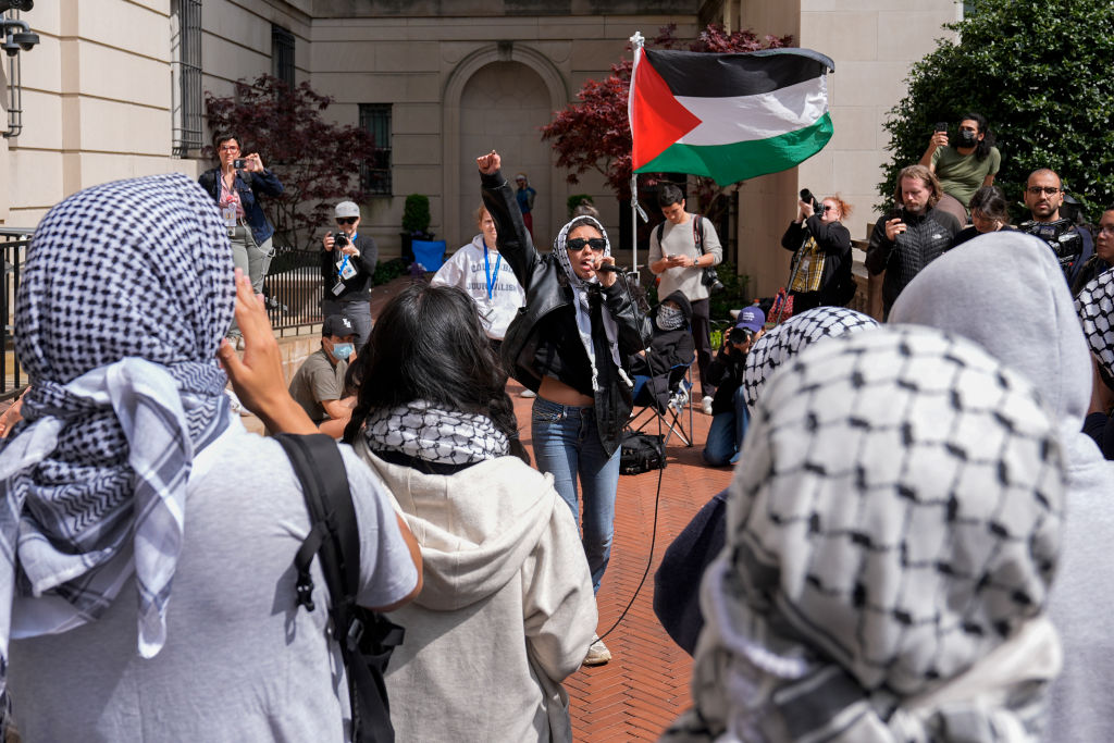 Columbia University Issues Deadline For Gaza Encampment To Vacate Campus