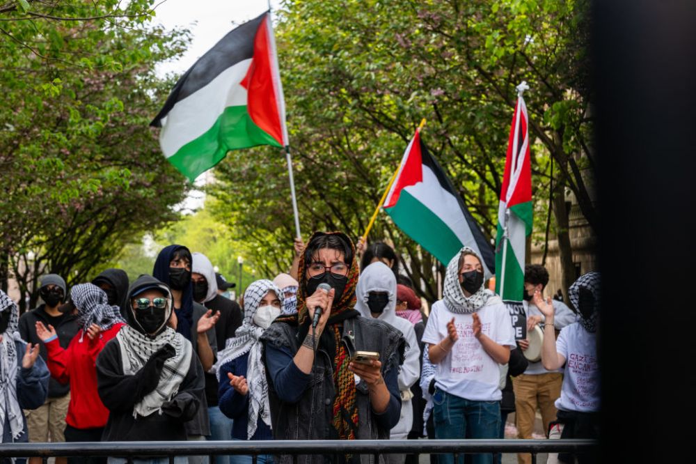Columbia University Issues Deadline For Gaza Encampment To Vacate Campus