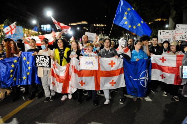 Featured image for post: Georgian Protests Try to Reverse Russian Pivot