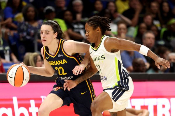 Indiana Fever v Dallas Wings