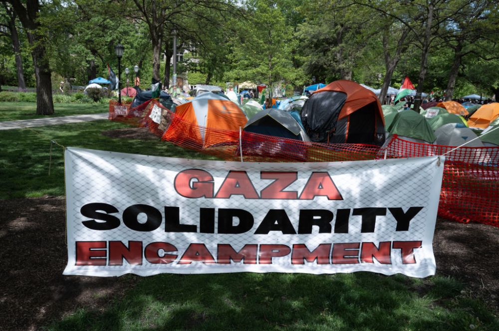 Pro-Palestinian Protests Continue On Chicago College Campuses