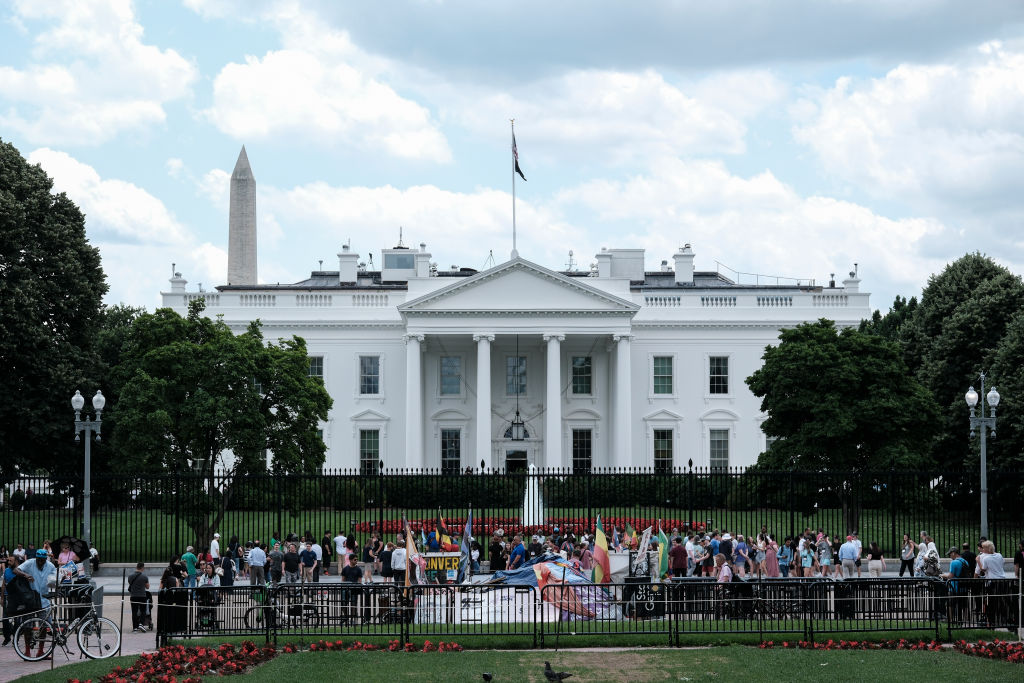 WASHINGTON, US- MAY 29: Tourist gather outside of The   White H