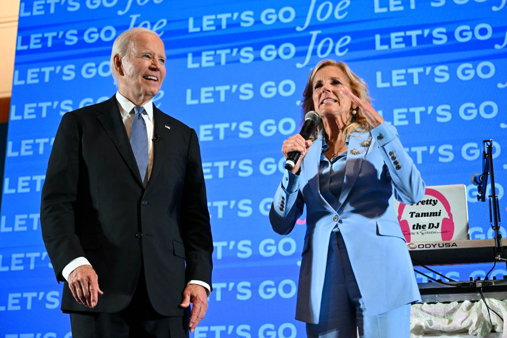 US-POLITICS-VOTE-DEBATE-BIDEN