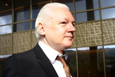 WikiLeaks Founder Julian Assange Makes Court Appearance in Saipan