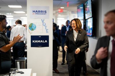 US-POLITICS-VOTE-HARRIS