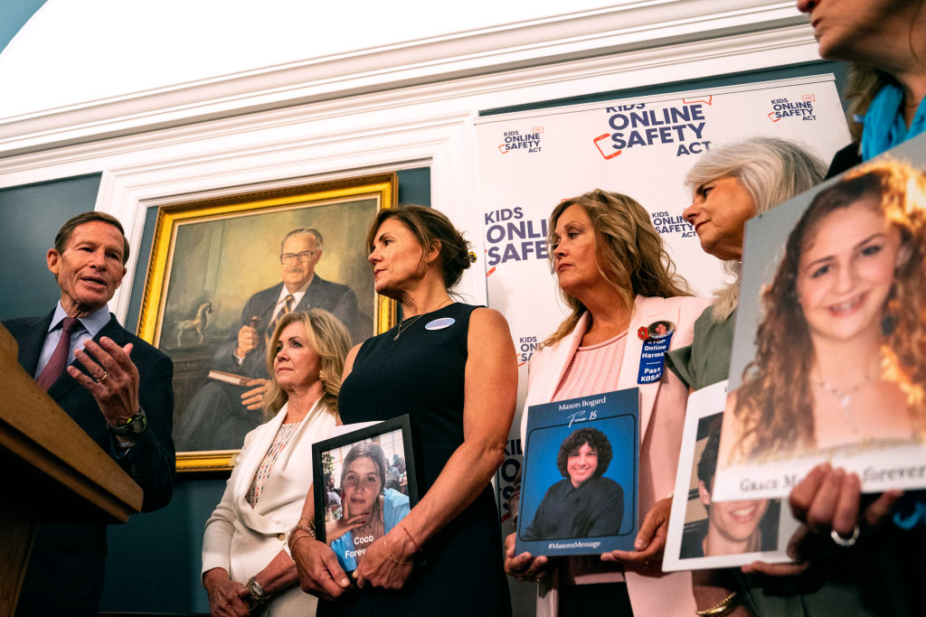 Sens. Richard Blumenthal  and Marsha Blackburn are joined by the families of victims of online abuse to discuss the Kids Online Safety Act at the U.S. Capitol on July 25, 2024. (Photo by Kent Nishimura/Getty Images)