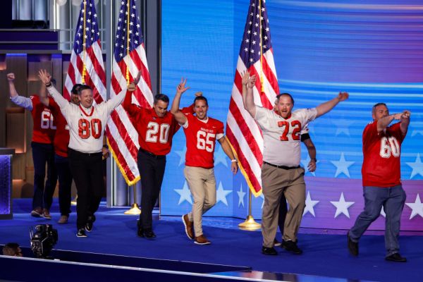 Featured image for post: Democrats Stress Positivity and Patriotism at Convention