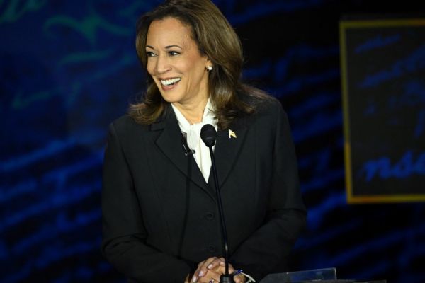 US-VOTE-POLITICS-DEBATE-HARRIS-TRUMP