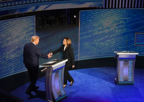 Featured image for post: Trump on the Back Foot at Philadelphia Debate