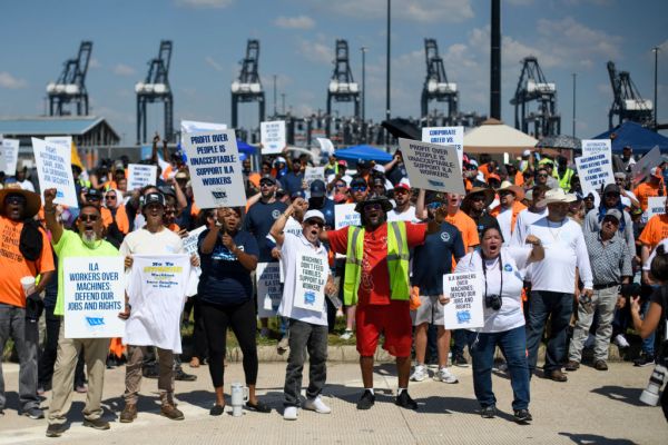 Featured image for post: Longshoremen Suspend Strike Until January, With Tentative Deal