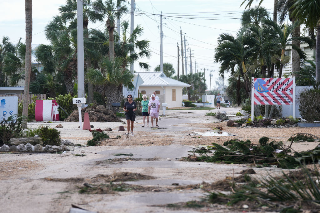 Search and rescue team helps with Florida hurricane response
