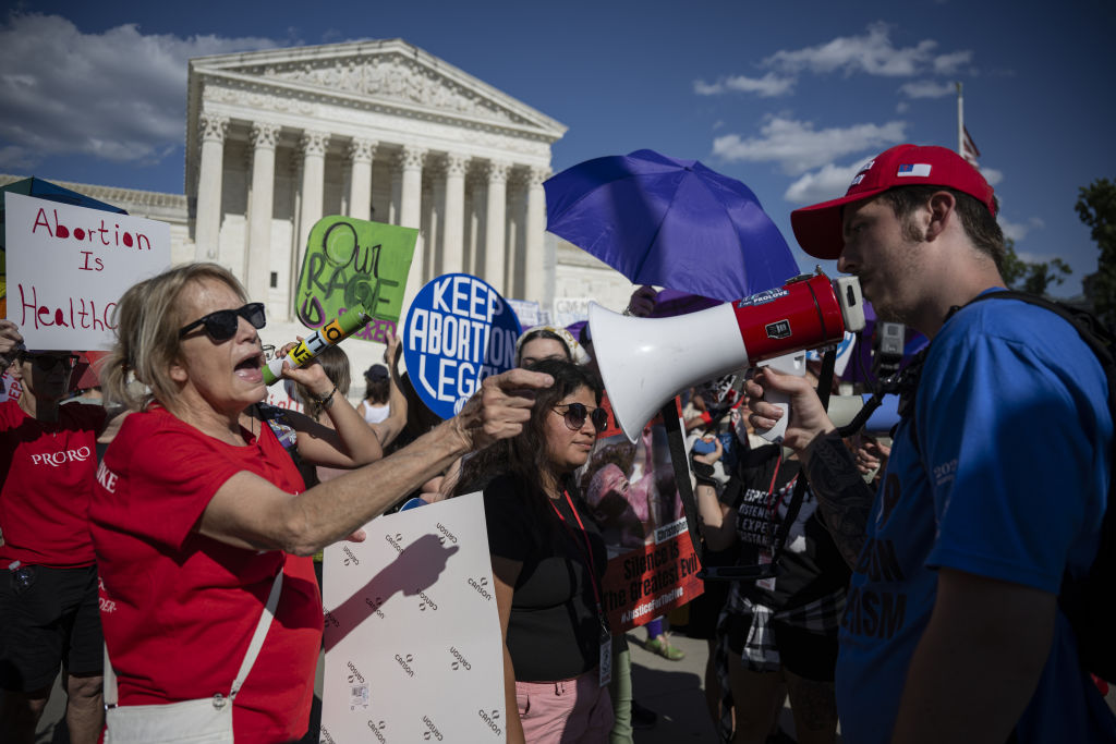 Pro-abortion and anti-abortion protesters confronted on 2nd anniversary of high court’s abortion ruling in D.C.