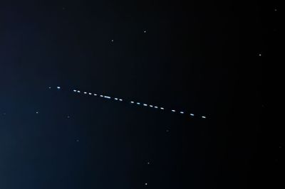 Starlink Satellites Passage